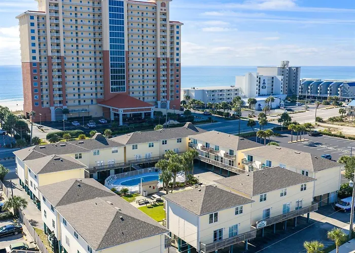 Dollar 5 Your Bright & Breezy East Getaway! Free Daily Activities! Apartment